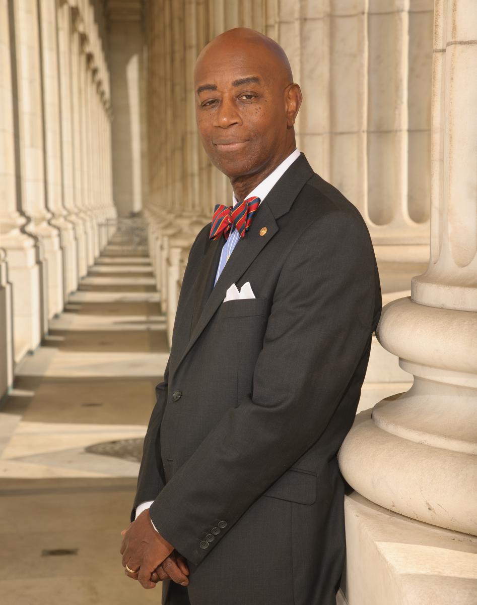 U.S. Senate Chaplain Barry Black Reflects on Two Decades of Service ...