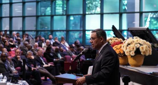 Juan Prestol-Puesán, General Conference of Seventh-day Adventists Treasurer speaks at the meeting. | Photo by Adventist News Network