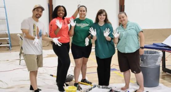 Volunteers from the Washington, DC. AYP volunteer at Mt. Aetna School Volunteers from the Washington, DC. AYP volunteer at Mt. Aetna School