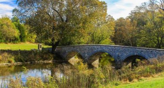 Burnside's Bridge at Antietam National Park, Sharpsburg, Md. Photo by Peter Chacalos on Pixabay