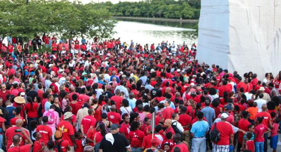 Adventists Gather at Martin Luther King Jr. Memorial. Photo by David Turner Adventists Gather at Martin Luther King Jr. Memorial. Photo by David Turner