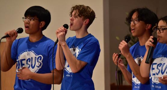 Singers Jimzen Manongdo, Braylen Sigulinsky, Matt Dela Paz and Dani Flores lead praise and worship during the student-led Week of Prayer. Students Lead Week of Prayer: ‘With Jesus, for Real’ , Chesapeake Conference, Student Week of Prayer, SWOP, Highland View Academy