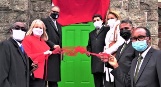 New Jersey Conference (NJC) officials recently inaugurated the first NJC center of influence on the premises of the Luso-Brazilian church in Newark, N.J. New Jersey Conference, Luso-Brazillian church
