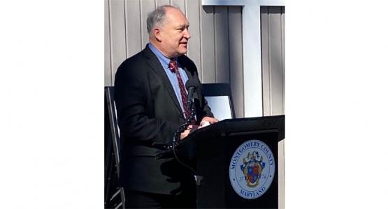 Montgomery County Executive, Marc Elrich, chatting with some of the ACSGW folks at the recognition event.