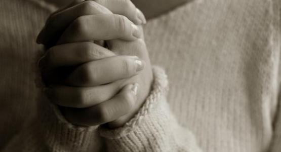 Praying Woman Hands by Long Thiên from Flickr Praying Woman Hands by Long Thiên from Flickr