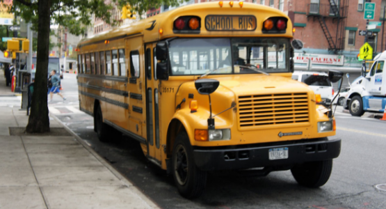 Photo of School Bus by Takahiro Nagao Photo of School Bus by Takahiro Nagao