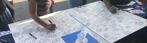 WGTS listeners sign a card for capitol police