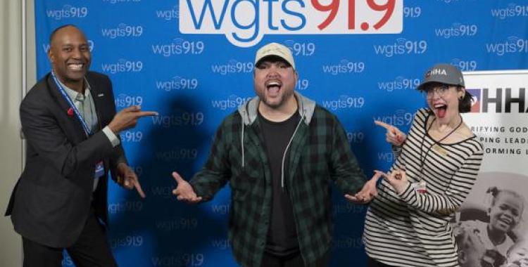 WGTS Hosts Jerry and Summer Have fun with Micah Tyler