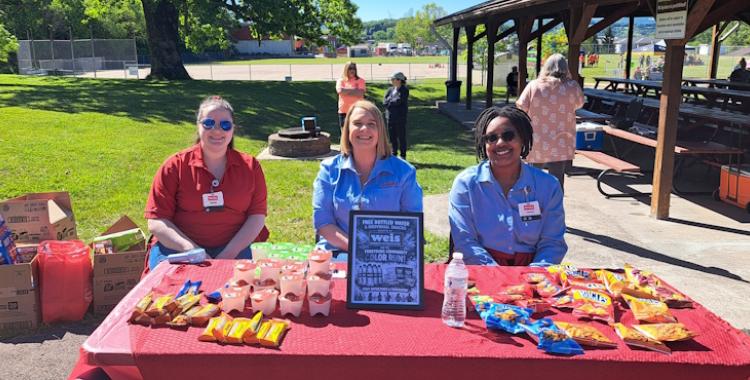 Frostburg Church Holds Community Color Run Race, Mountain View Conference, Color Run, Cumberland Union Rescue Mission, Frostburg Community Park, Michelle Kho