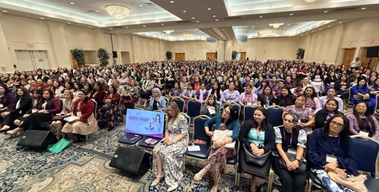 Hundreds Gather for Hispanic Women’s Retreat, Potomac Conference, Laura Rosenzweig Soto, Esther Tavarez, Xenia Burgos, Edith Aravena