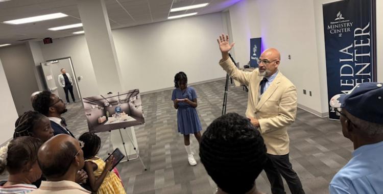 Conference Hosts Ministry Center Open House, Potomac Conference, "Move Beyond the Walls"