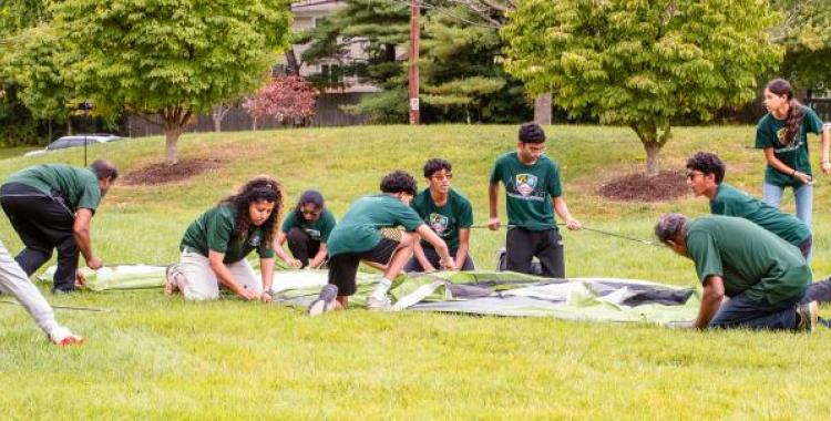 SASDAC Pathfinders pitch a tent to break a world record